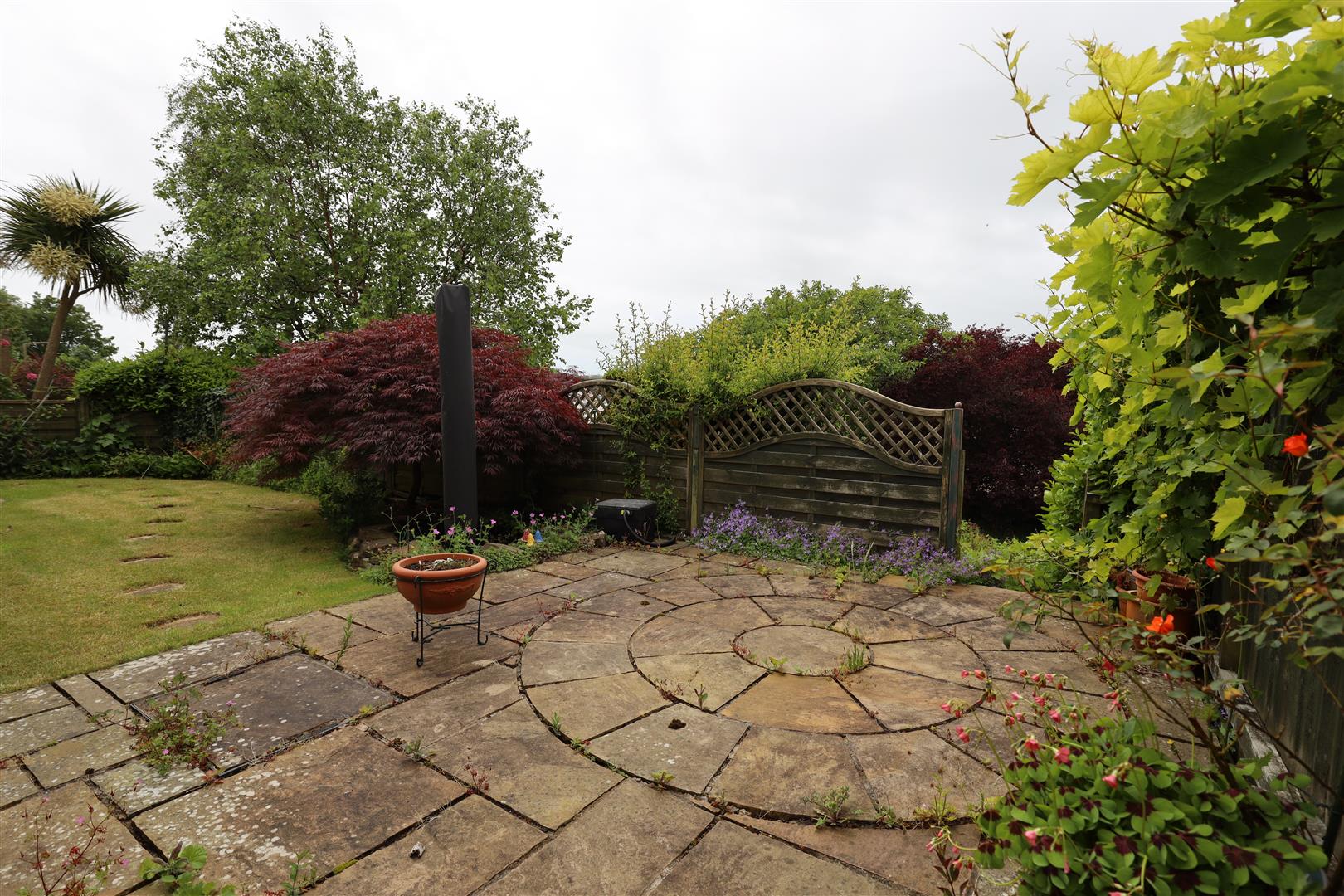 Hillside Drive, Cowbridge, Vale of Glamorgan, CF71 7EA